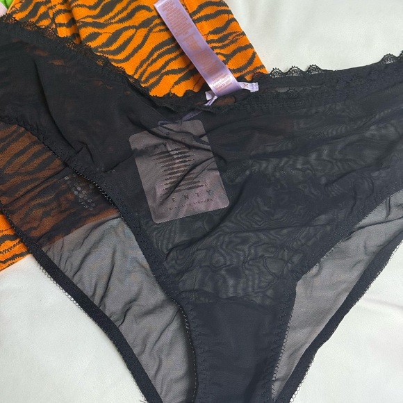 Vibrant Orange and Black Crop Top - Picture 13 of 13